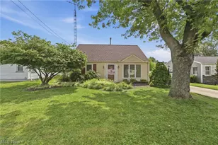 1108 Hawthorne Ave SW, Canton, OH 44710 - Photo 1