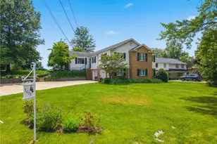 5433 East Blvd NW, Canton, OH 44718 - Photo 1