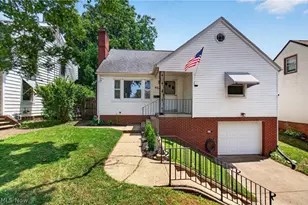 932 Ridge Rd NW, Canton, OH 44703 - Photo 1