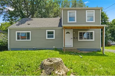2116 25th Street NE, Canton, OH 44705 - Photo 1