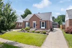2542 9th St, Cuyahoga Falls, OH 44221 - Photo 1