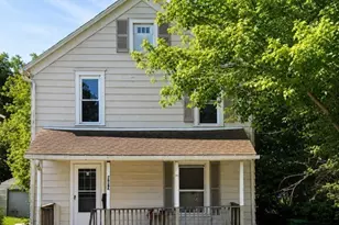 980 Shannon Ave, Barberton, OH 44203 - Photo 1