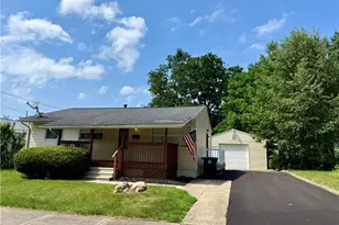 1091 Stanwood Ave, Akron, OH 44314 - Photo 1