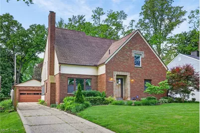 674 Upper Merriman Drive, Akron, OH 44303 - Photo 1