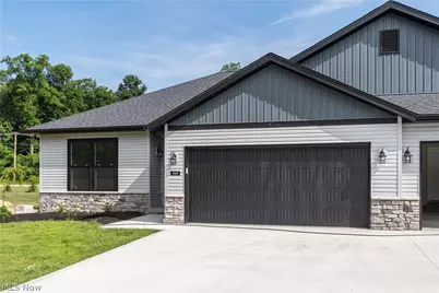 3429 Jamestown Drive, Zanesville, OH 43701 - Photo 1