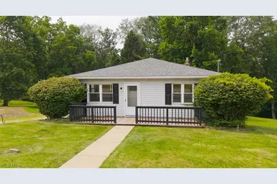 315 Nimitz Avenue, Wintersville, OH 43953 - Photo 1