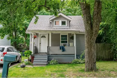 982 Eva Avenue, Akron, OH 44306 - Photo 1