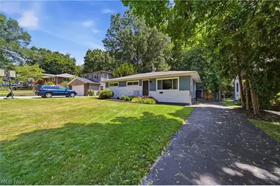 3085 Englewood Drive, Stow, OH 44224 - Photo 1
