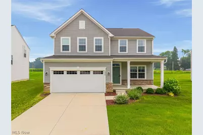 7906 Cobbler Avenue NE, Canton, OH 44721 - Photo 1