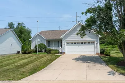 4054 Lindbergh Avenue NW, Canton, OH 44718 - Photo 1