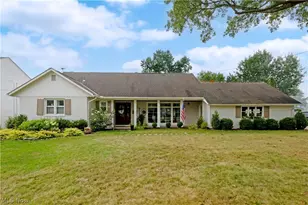 859 Country Club Ln, Ashland, OH 44805 - Photo 1