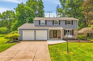 850 Berkshire Dr, Macedonia, OH 44056 - Photo 1