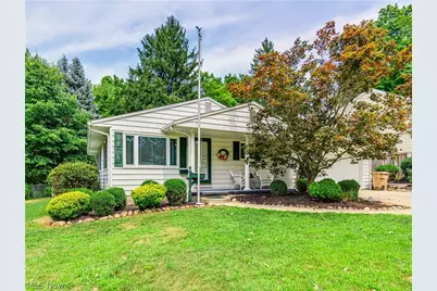 683 Taylor Avenue, Cuyahoga Falls, OH 44221 - Photo 1