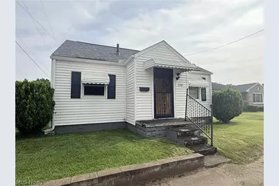630 Cedar Lane NW, New Philadelphia, OH 44663 - Photo 1