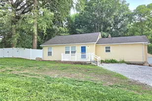 2956 Hayne Rd, Akron, OH 44312 - Photo 1