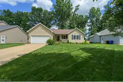 1048 Susan Road, Ravenna, OH 44266 - Photo 1