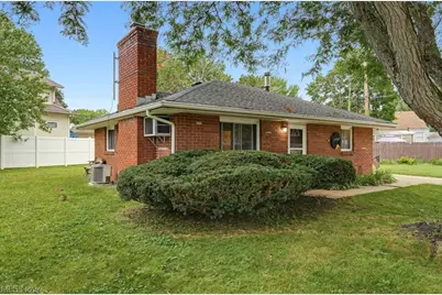 2568 9th Court, Cuyahoga Falls, OH 44221 - Photo 1