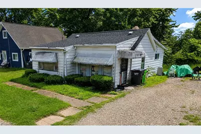 346 Joseph Avenue, Barberton, OH 44203 - Photo 1