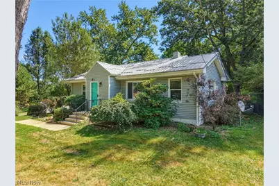 7091 Akron Avenue NW, New Franklin, OH 44614 - Photo 1