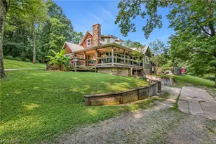 66073 Wolfs Den, Cambridge, OH 43725 - Photo 1
