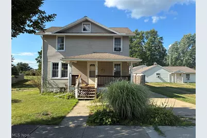 355 2nd Street SW, Brewster, OH 44613 - Photo 1