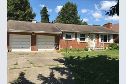 2810 Canton Road, Uniontown, OH 44685 - Photo 1