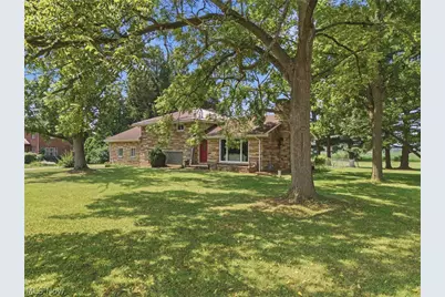 11501 Manchester Avenue SW, Beach City, OH 44608 - Photo 1