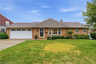 315 34th St NW, Canton, OH 44709 - Photo 1