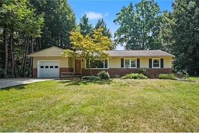 38600 Berkshire Hills Drive, Willoughby Hills, OH 44094 - Photo 1