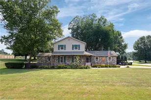 5051 Fox Ridge Dr, Green, OH 44720 - Photo 1