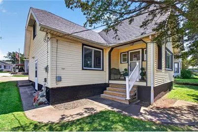 1514 Erie Street S, Massillon, OH 44646 - Photo 1