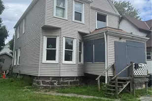 1348 W 87th St, Loveland, OH 44102 - Photo 1