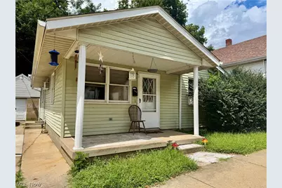 607 Allegheny St, Follansbee, WV 26037 - Photo 1