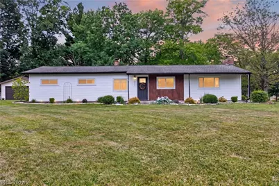 1916 Hathaway Drive, Brunswick, OH 44212 - Photo 1