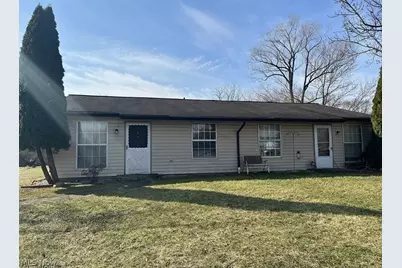 3013 Hilton Street NW, Massillon, OH 44646 - Photo 1