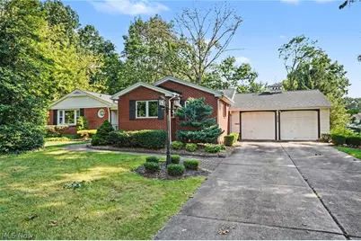 2493 Jennifer Drive, Poland, OH 44514 - Photo 1