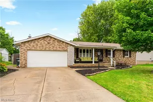 1015 Carnwise St SW, Canton, OH 44706 - Photo 1