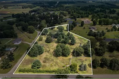 V/L William Penn Avenue NE, Hartville, OH 44632 - Photo 1