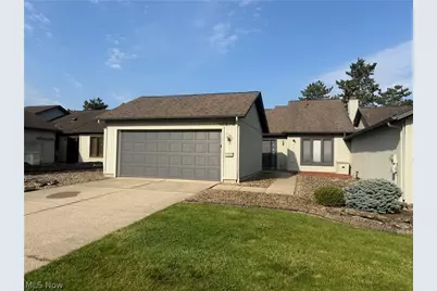 12272 Woodside Court #F18, Strongsville, OH 44136 - Photo 1