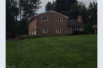 1412 Grove Street NE, Canton, OH 44721 - Photo 1