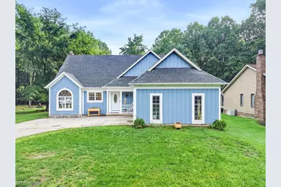 8333 Avery Road, Grandview Heights, OH 44147 - Photo 1
