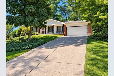 2919 Inwood Drive NW, Massillon, OH 44646 - Photo 1