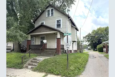 527 Columbus Avenue NW, Canton, OH 44708 - Photo 1