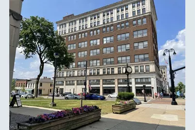 59 Lincoln Way E #708, Massillon, OH 44646 - Photo 1