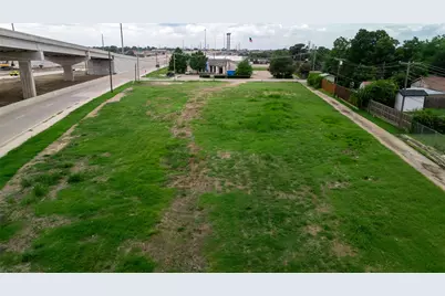 2390 Interstate 30, Mesquite, TX 75150 - Photo 7