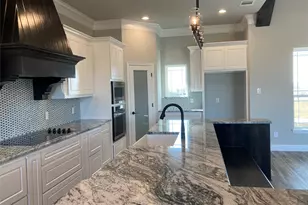 7081 Veal Station, Weatherford, TX 76085 - Photo 13