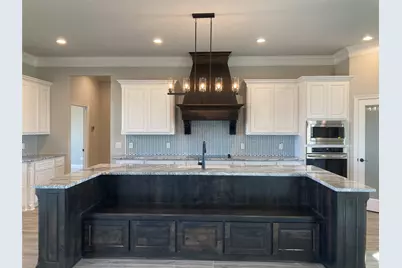 7081 Veal Station, Weatherford, TX 76085 - Photo 9