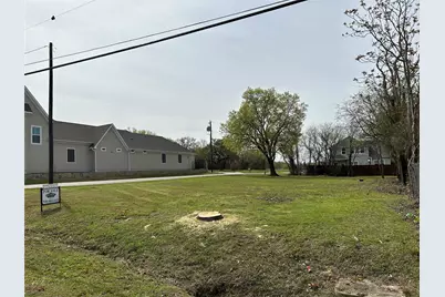 114 Denton Street E, Argyle, TX 76226 - Photo 3