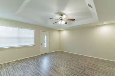 1006 Avenue C, Duncanville, TX 75137 - Photo 3