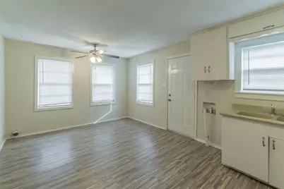 1006 Avenue C, Duncanville, TX 75137 - Photo 7